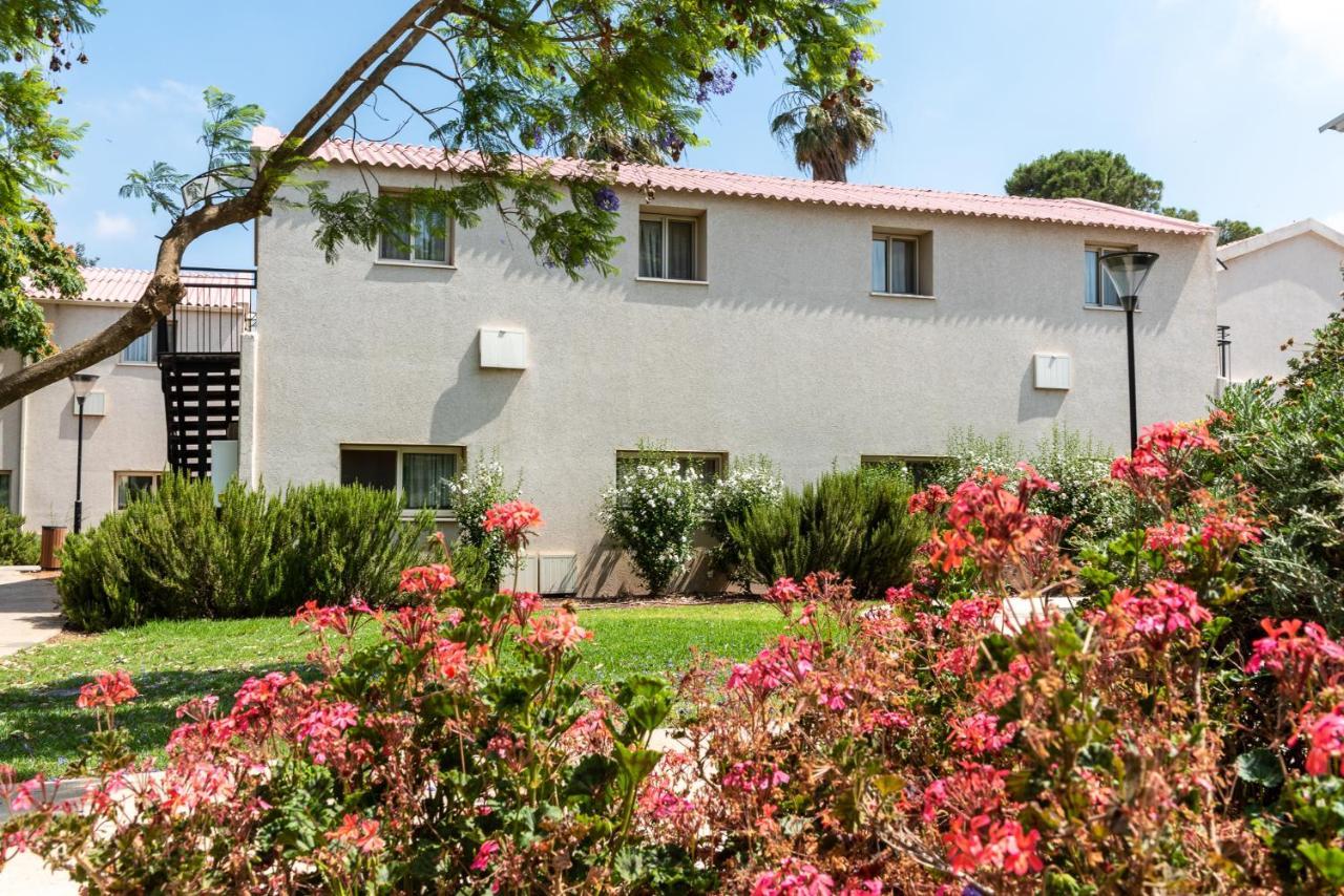 Keshet Yehonatan Country Lodging Buitenkant foto