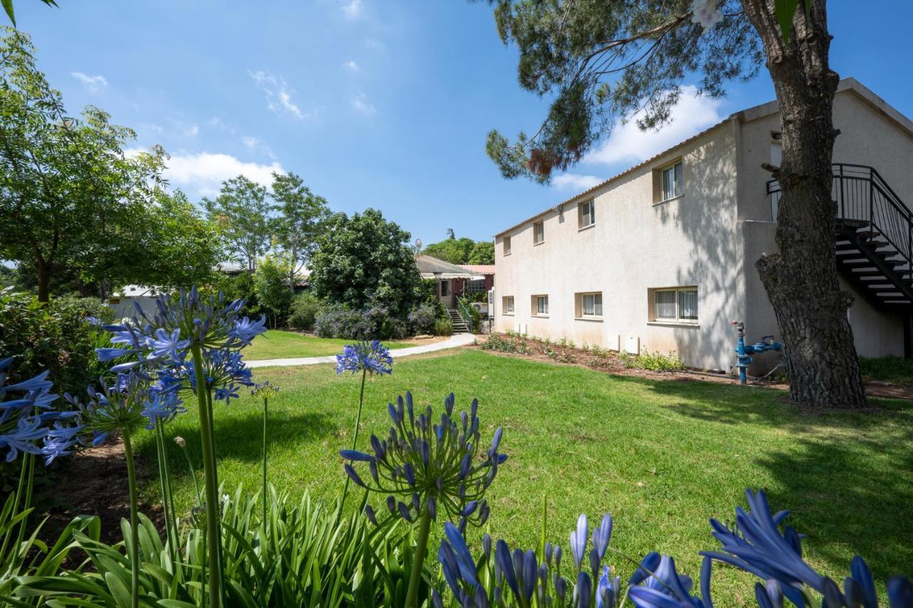 Keshet Yehonatan Country Lodging Buitenkant foto